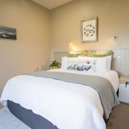 Dunluce Boutique B&B 테아나우 외부 사진